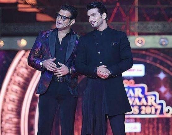 Karan Patel (left) and Arjun Bijlani co-host Star Parivaar Awards 2017 Karan Patel with Arjun Bijlani co-host Star Parivaar Awards 2017