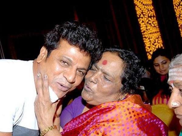 Parvathamma with her son Shivaraj Kumar. Parvathamma with her son Shivaraj Kumar