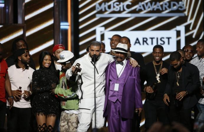 Drake accepts Top Artist title during the Billboard Music Awards 2017 Drake at Billboard Music Awards 2017