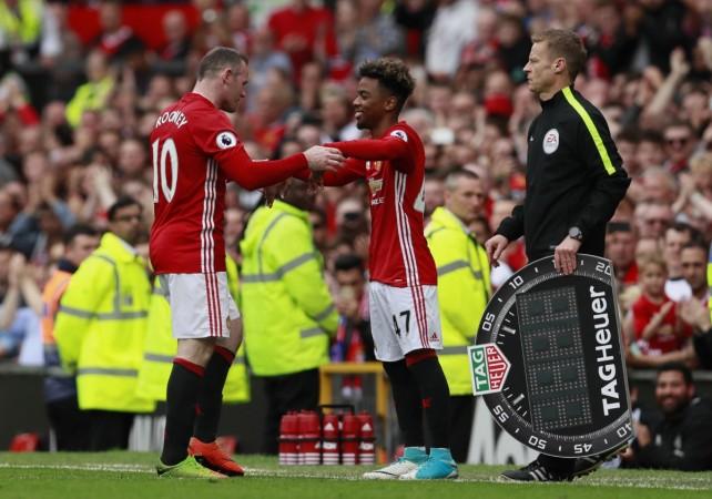 Angel Gomes comes on for Wayne Rooney against Crystal Palace angel gomes, wayne rooney, manchester united