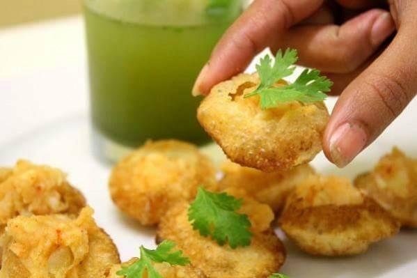 street food, rain, monsoon, health, sickness,