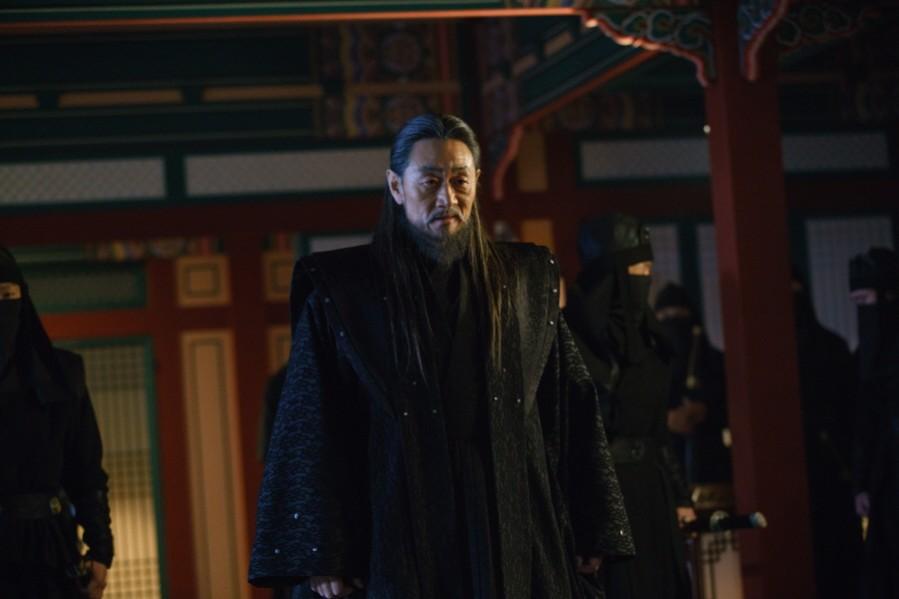 Will Kim Dae Mok succeed in his mission? Ruler: Master Of The Mask