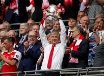 Arsene Wenger, Arsenal, FA Cup, trophy, contract