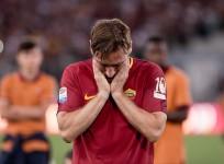 Francesco Totti , Roma, Francesco Totti farewell, Francesco Totti's farewell video