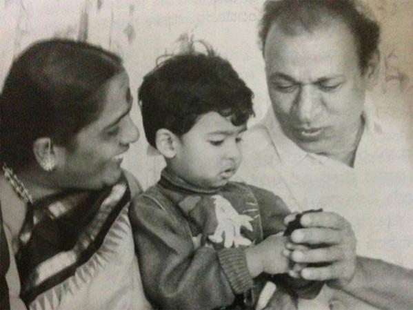 Pavathamma with Rajkumar. Pavathamma with Rajkumar