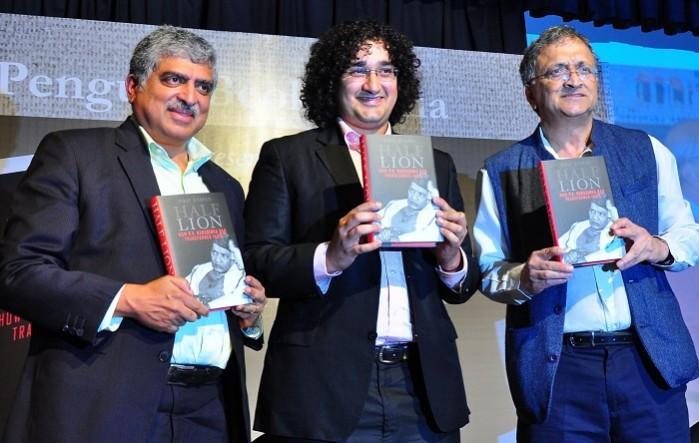 Ramachandra Guha (right). Ramachandra Guha, Ramachandra Guha resigns, Indian cricket, BCCI. CoA, Committee of Administrators