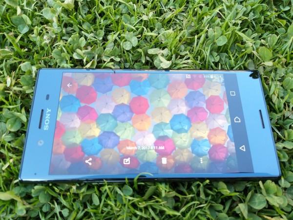Sony Xperia XZ Premium Sony Xperia XZ Premium unboxing and first look