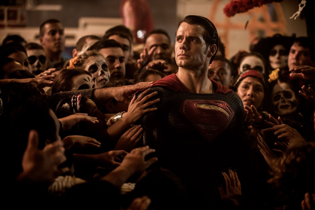 Zack Snyder shares photo of Henry Cavill's Superman with a red/blue  umbrella