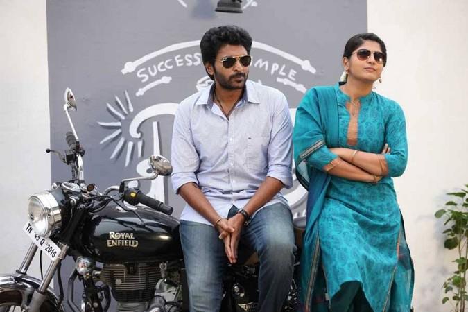 Vikram Prabhu and Manjima Mohan in Sathriyan Vikram Prabhu and Manjima Mohan in Sathriyan