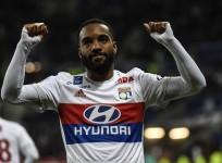 Alexandre Lacazette, Arsenal, Lyon, Arsene Wenger, transfer news