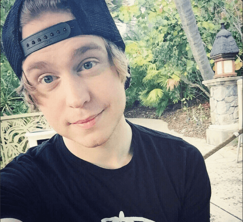 Youtube star Austin Jones arrested for child pornography Austin Jones