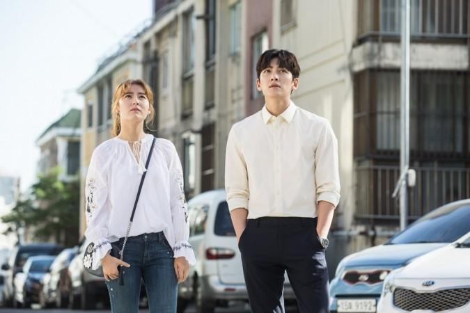 The onscreen couple could team up with Ji Eun Hyuk and Cha Yoo Jung in the near future. Suspicious Partner