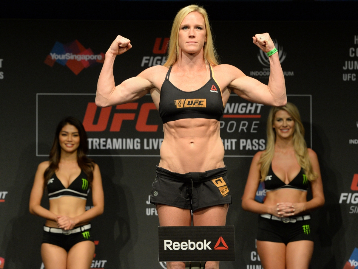 ANOTHER Female Fighters At UFC Events Watch Holly Holm vs Bethe Correia liv...