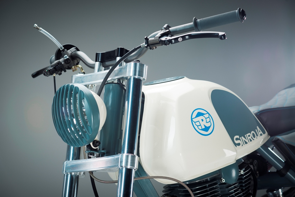 Royal Enfield Gentleman Brat