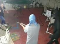 Florida homeowner armed with a machete chases gun toting burglars out of his garden