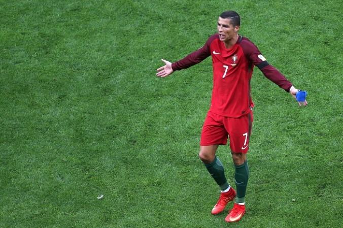 Am I staying or am I going: Ronaldo to Manchester United will be a complicated transfer Cristiano Ronaldo, Portugal, Real Madrid, Manchester United, transfer