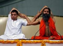 Baba Ramdev celebrates International Yoga Day 2017 in Ahmedabad