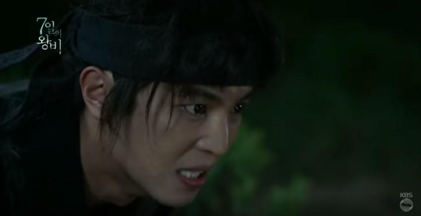 Yeon Woo Jin as Yi Yeok, who is also known as Prince Jinseong-daegun and Nak Cheon. Seven Day Queen