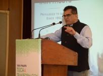 amitabh kant, niti aayog ceo amitabh kant, digital india, indian economy, cashless transactions, modi govt