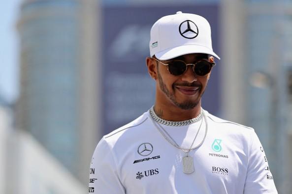 Lewis Hamilton. Lewis Hamilton, Sebastian Vettel, Hamilton Vettel Azerbaijan incident, Formula One, Azerbaijan Grand Prix 2017