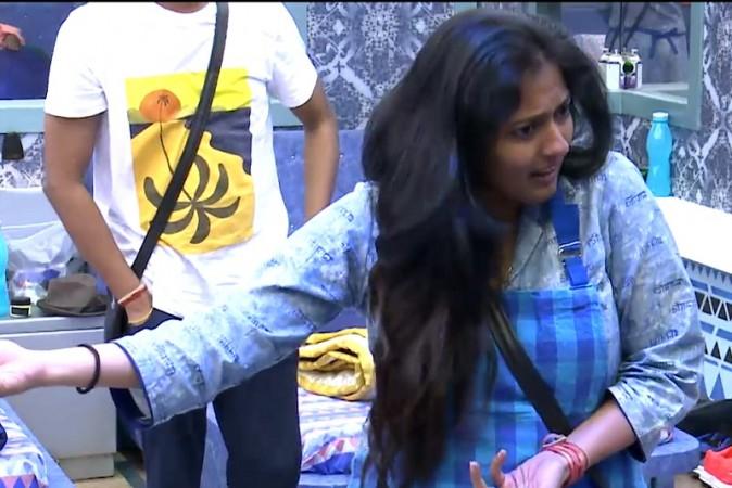 Gayathri Raghuram. Gayathri Raghuram