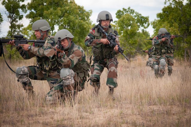 Indian army soldiers