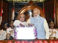 President Pranab Mukherjee and Prime Minister Narendra Modi