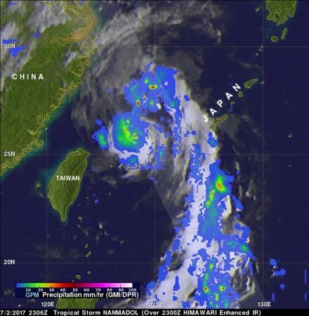 On July 2, NASA/JAXA's GPM Core satellite passed over Nanmadol and found rain was falling at a rate of greater that 184 mm (7.2 inches) per in powerful storms northeast of the storm. nasa, Nanmadol, satellite, storm, environment,