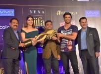 Kriti Sanon and Sushant Singh Rajput at IIFA press meet