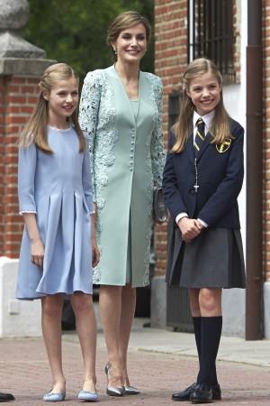 Princess Leonor of Spain, Queen Letizia of Spain and Princess Sofia of Spain Queen Letizia of Spain dresses