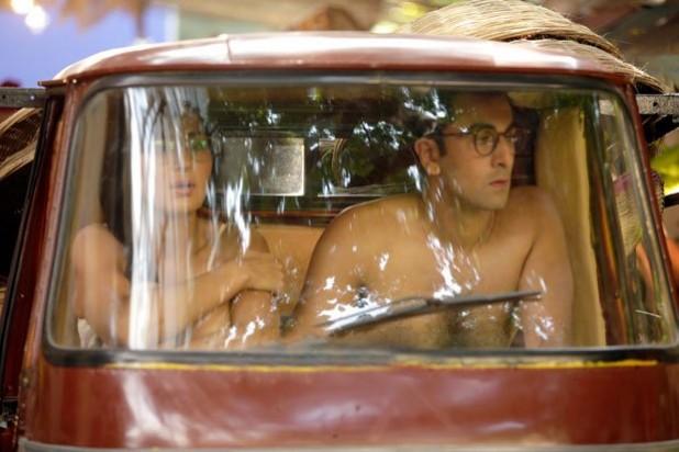 619px x 412px - Jagga Jasoos stars Ranbir Kapoor, Katrina Kaif spotted semi-nude ...