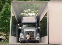 Largest unboxing of an object, Guinness World Record, Volvo trucks