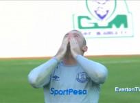 Wayne Rooney scores wonder goal on his first game back at Everton