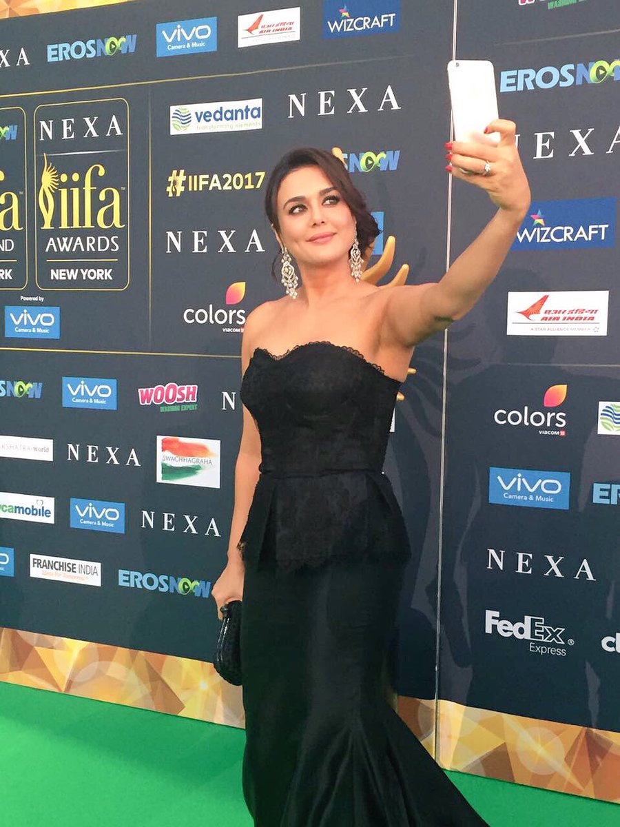IIFA 2017 best dressed celeb: Preity Zinta IIFA 2017 best dressed celeb
