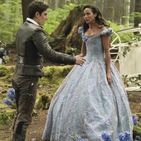 A still from Once Upon A Time season 7 premiere. Once Upon A Time