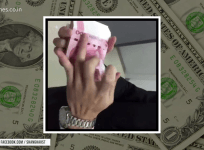 This guy knows how to counts his fat stack of cash