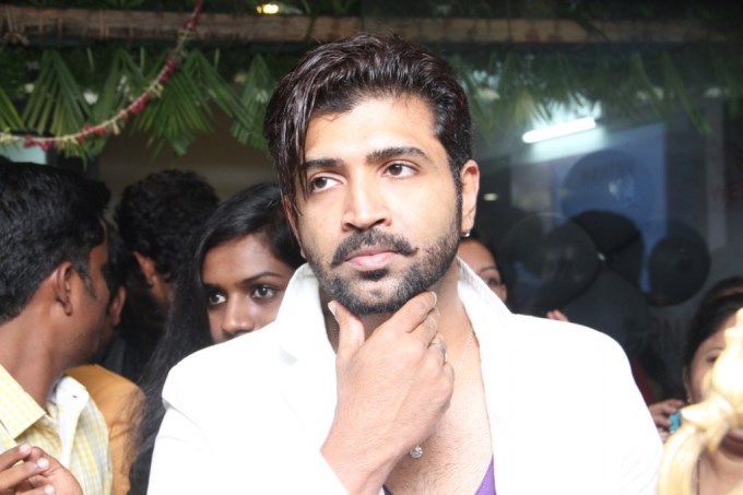 Arun Vijay back to the sets of 'Sinam' | Tamil Movie News - Times of India