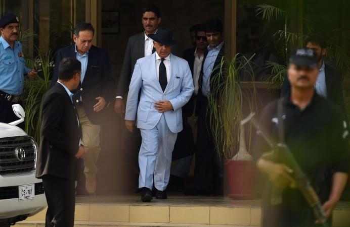 Shehbaz Sharif (C), current chief minister of Punjab province and brother of Pakistan's Prime Minister Nawaz Sharif, leaves after appearing before the anti-corruption commission at the Federal Judicial Academy in Islamabad on June 17, 2017. Shehbaz Sharif