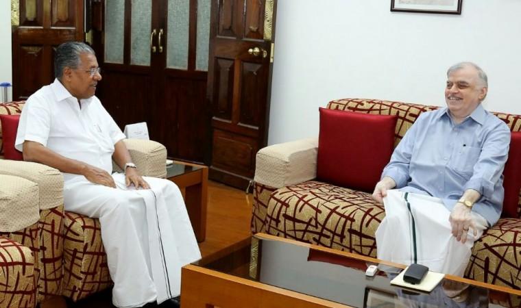 Kerala CM Pinarayi Vijayan meets Governor P Sathasivam on Sunday. Pinarayi Vijayan, P Sathasivam
