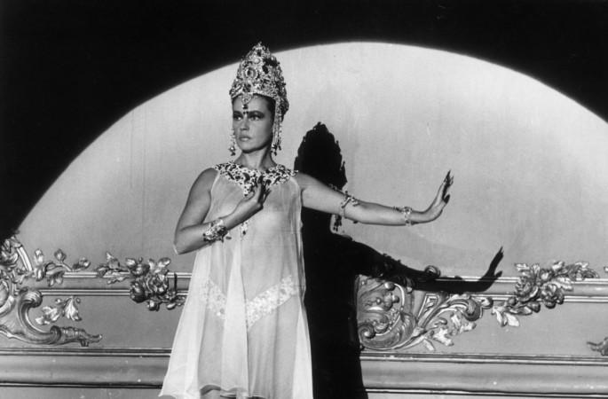 French actress Jeanne Moreau filming Jean-Louis Richard's 'Mata Hari, Agent H 21'; her costumes were all designed by Pierre Cardin Jeanne Moreau