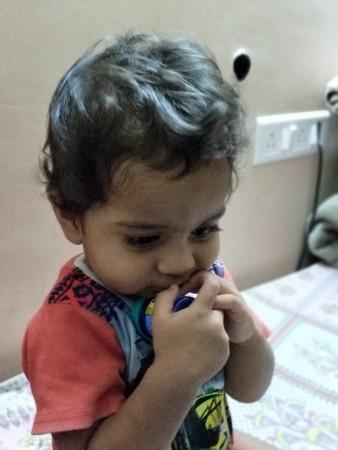 OnePlus 5 Review: Camera Sample using Portrait in low-lit condition OnePlus 5 Review