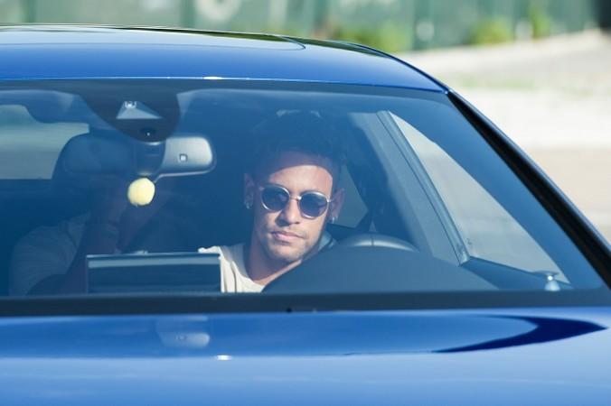 Neymar drives into the Barcelona training centre, before telling his teammates he is about to leave for PSG, August 2, 2017 Neymar, Audi, Barcelona, PSG, transfers