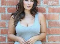 curvy women, pear-shaped women, woman, health,