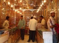 Jewellery shop robbery in Borivli, Mumbai