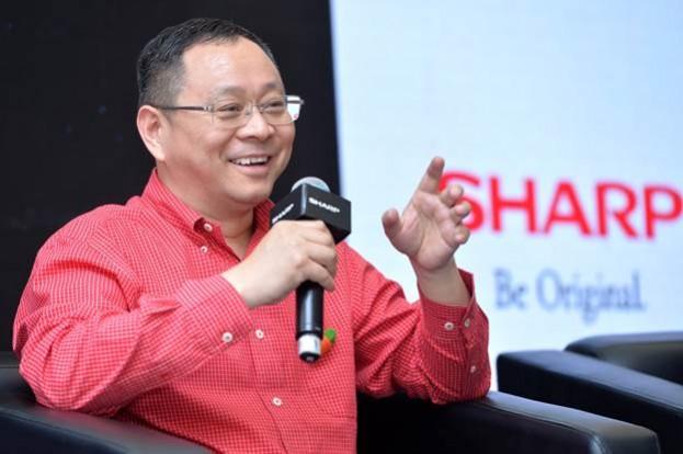 Dr. Luo Zhongsheng, CEO of SHARP/InFocus Mobile Luo Zhongsheng, CEO of SHARP/InFocus Mobile