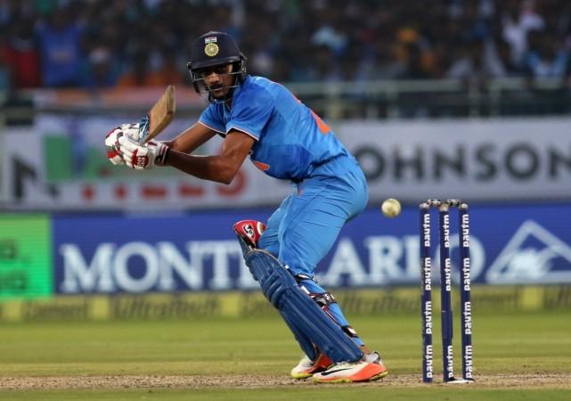 axar patel