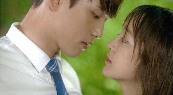 School 2017 episode 9 could feature Hyun Tae Woon, Ra Eun Ho romance. School 2017
