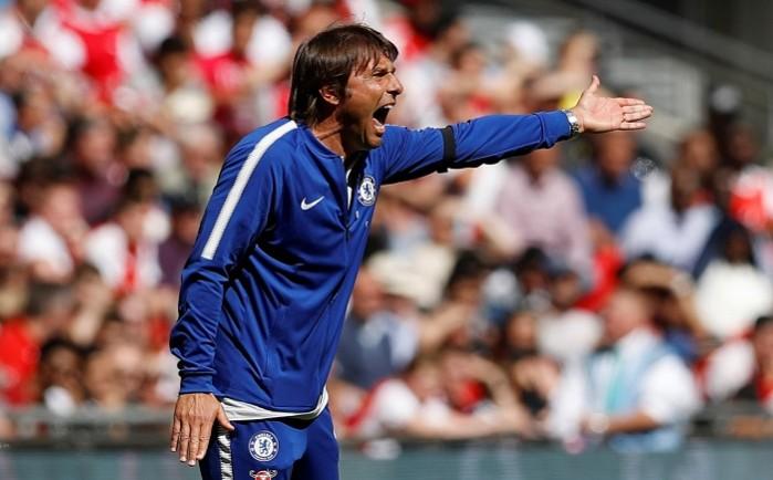 Antonio Conte is not a happy man at the moment Antonio Conte, Chelsea, Arsenal