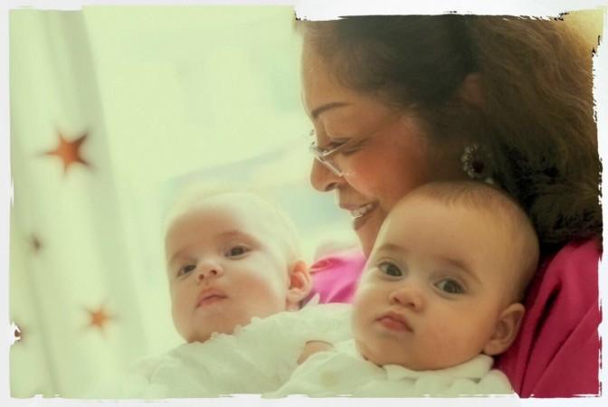 Karan Johar's mother Hiroo Johar with Roohi and Yash Karan Johar's mother Hiroo Johar