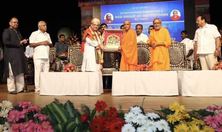 Amit Shah at BGS Institute of Technology. Former Chief Ministers BS Yeddyurappa and DV Sadananda Gowda are seen in the picture. Amit Shah at BGS Institute of Technology